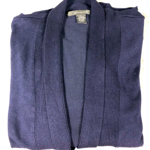 Beth and Maddison ladies cardigan - Picture 4 of 5